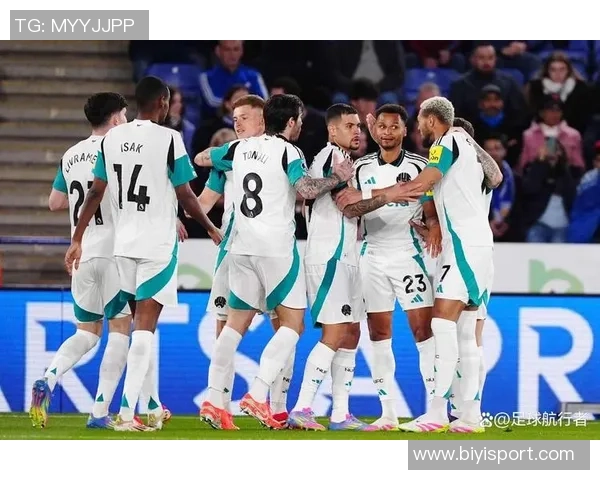 英超争夺白热化第2至第11名仅差3分曼城胜利可跃升至第2位