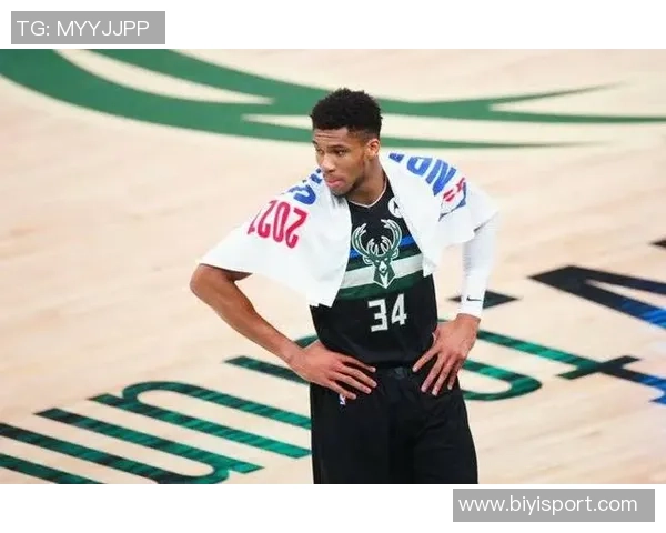 字母哥生涯30分10板5助表现超越天勾与大O独占NBA历史第一