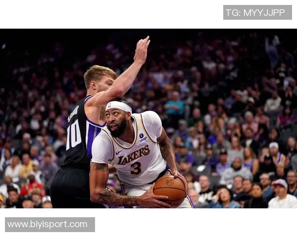 猛龙队更积极交易首发控卫奎克利同时关注浓眉与小萨的加盟可能性